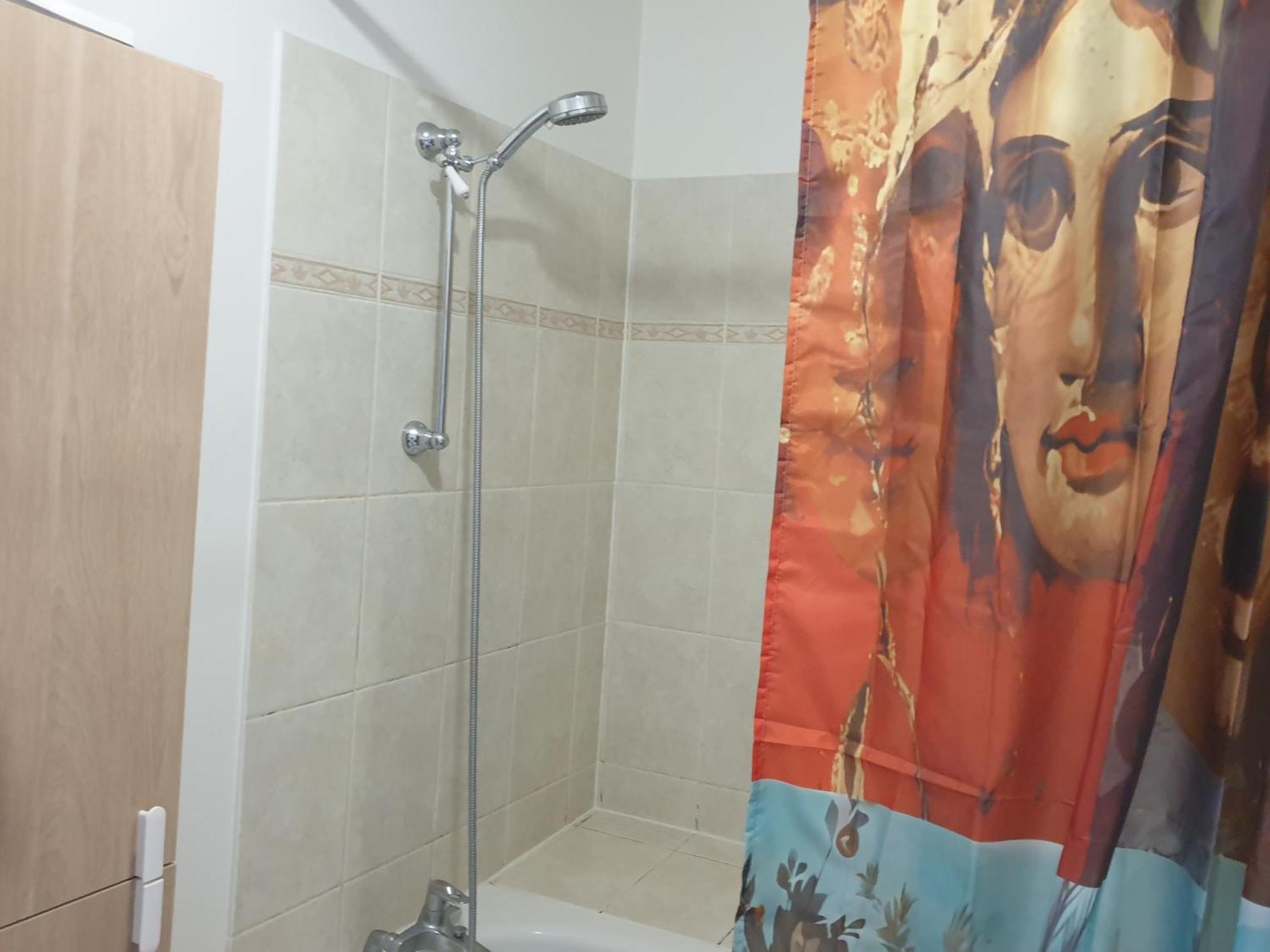 Spacieux Et Calme, Style Parisien, Toutes Commodites, Ideal Pour Un Sejour Authentique سان دوني المظهر الخارجي الصورة